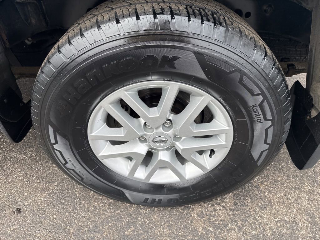 Used 2020 Nissan Frontier SV image 47