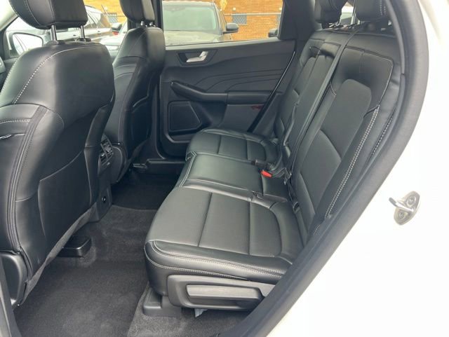 Certified 2024 Ford Escape Platinum AWD/4WD image 20