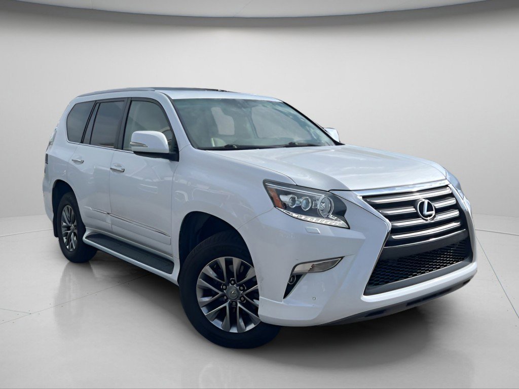 Used 2018 Lexus GX 460 Luxury w/ Preferred Accessory Package AWD/4WD image 2
