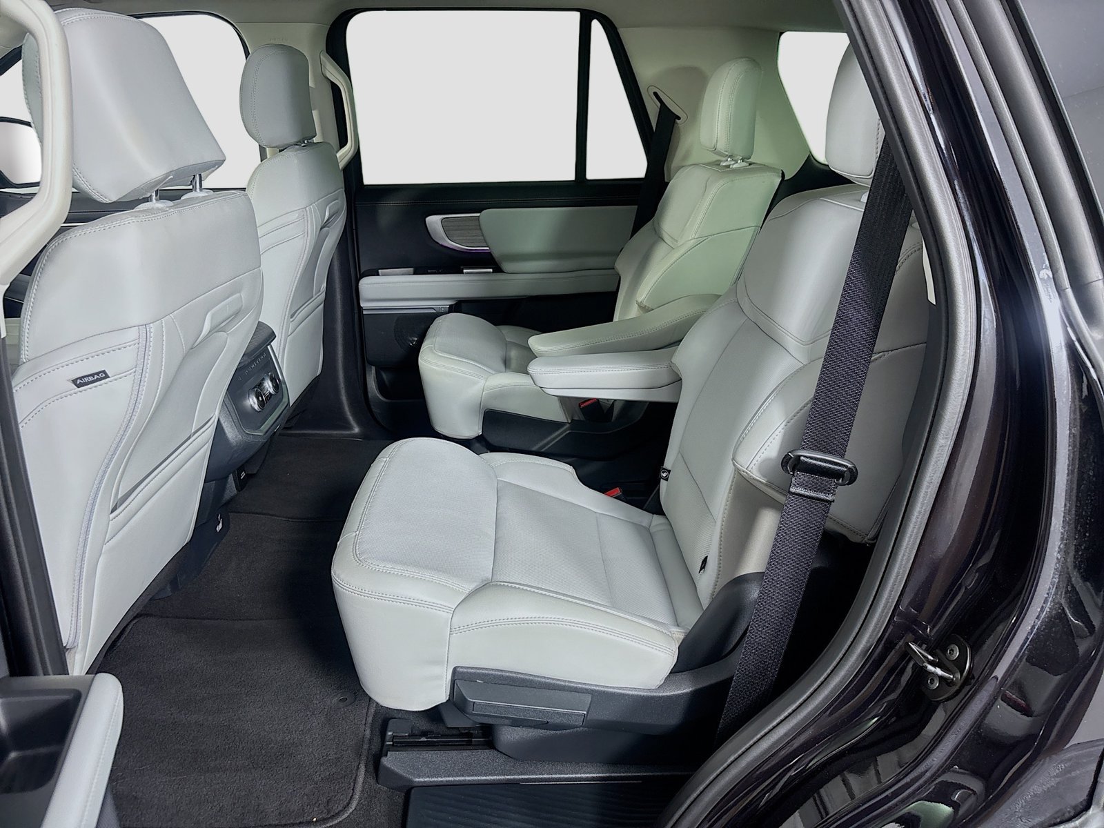 Certified 2025 Ford Expedition Platinum AWD/4WD image 26