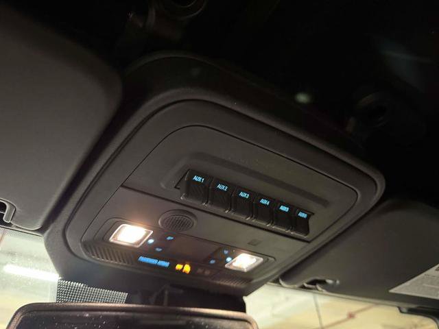 Certified 2023 Ford Bronco Wildtrak AWD/4WD image 29