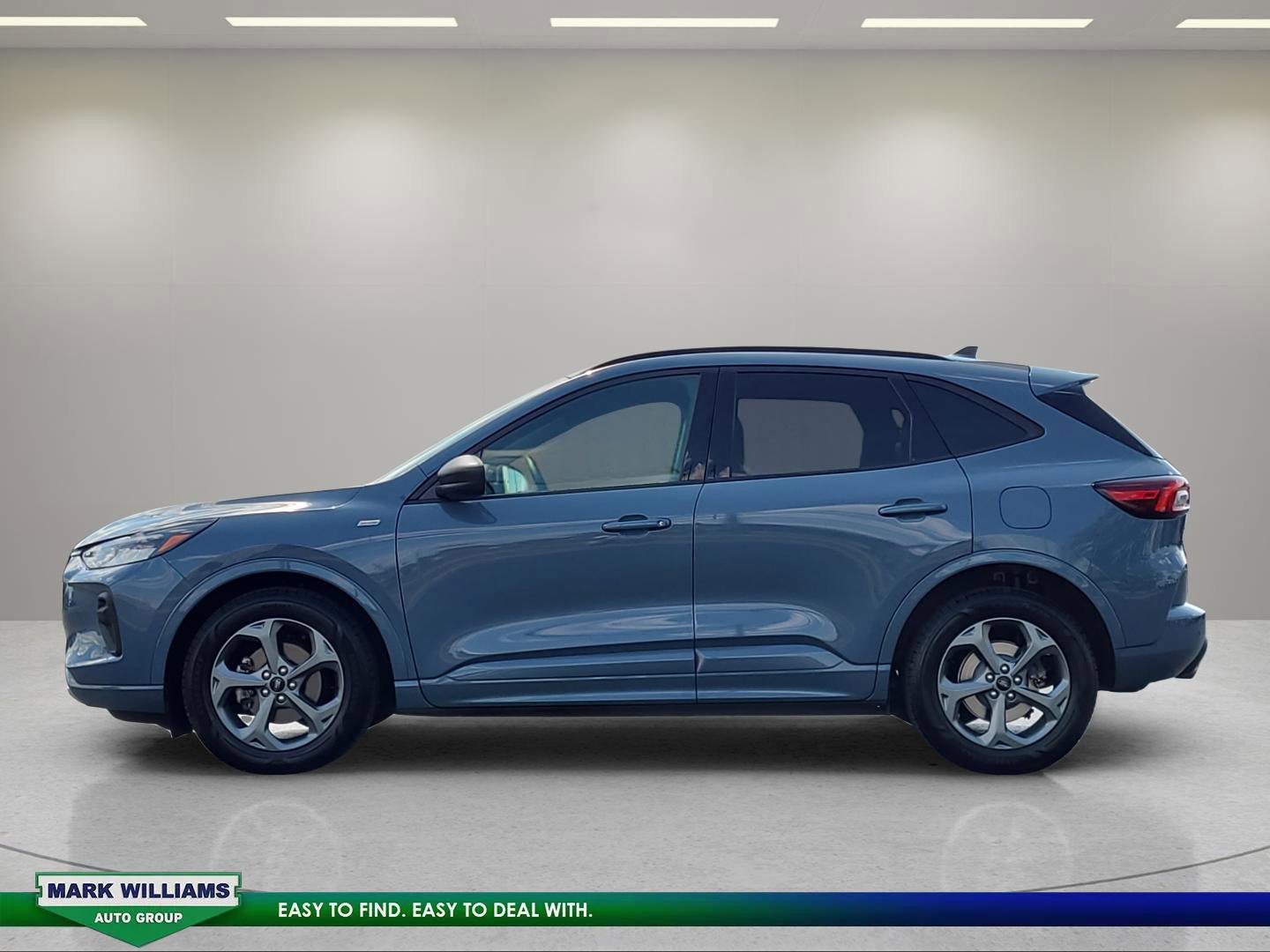 Certified 2023 Ford Escape ST-Line w/ Tech Pack #1 FWD image 2