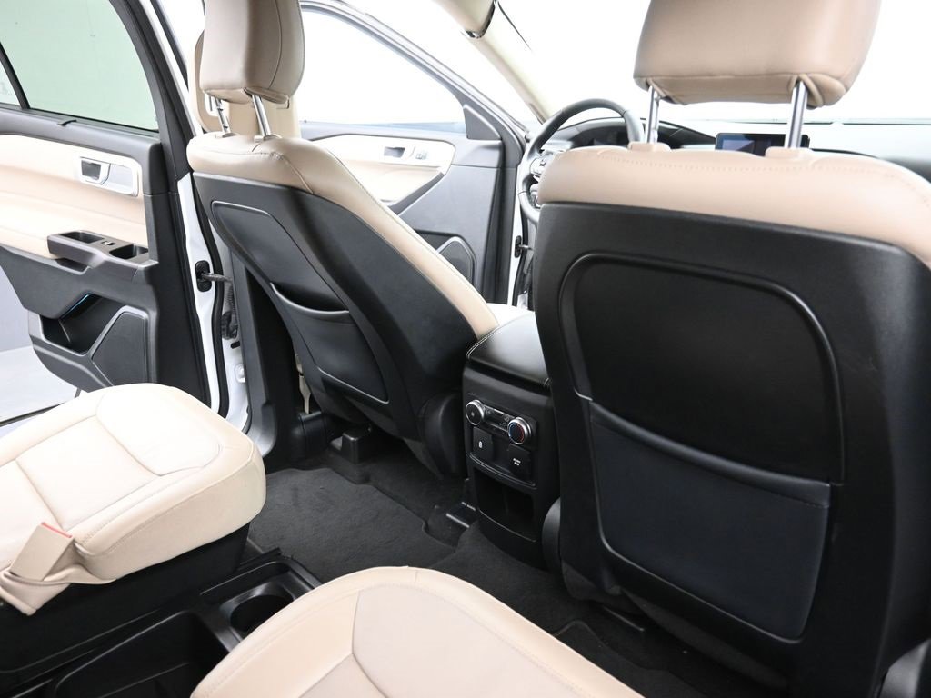 Certified 2020 Ford Explorer Limited image 10