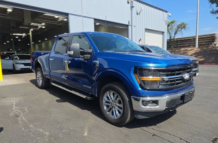 Certified 2025 Ford F150 XLT w/ Equipment Group 303A High AWD/4WD image 5