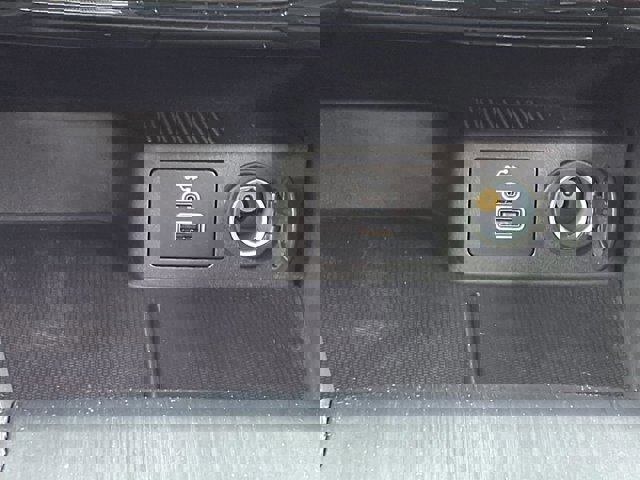 Certified 2024 Ford Escape ST-Line w/ Tech Pack #1 image 15