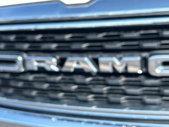 Used 2023 RAM 1500 Big Horn AWD/4WD image 23