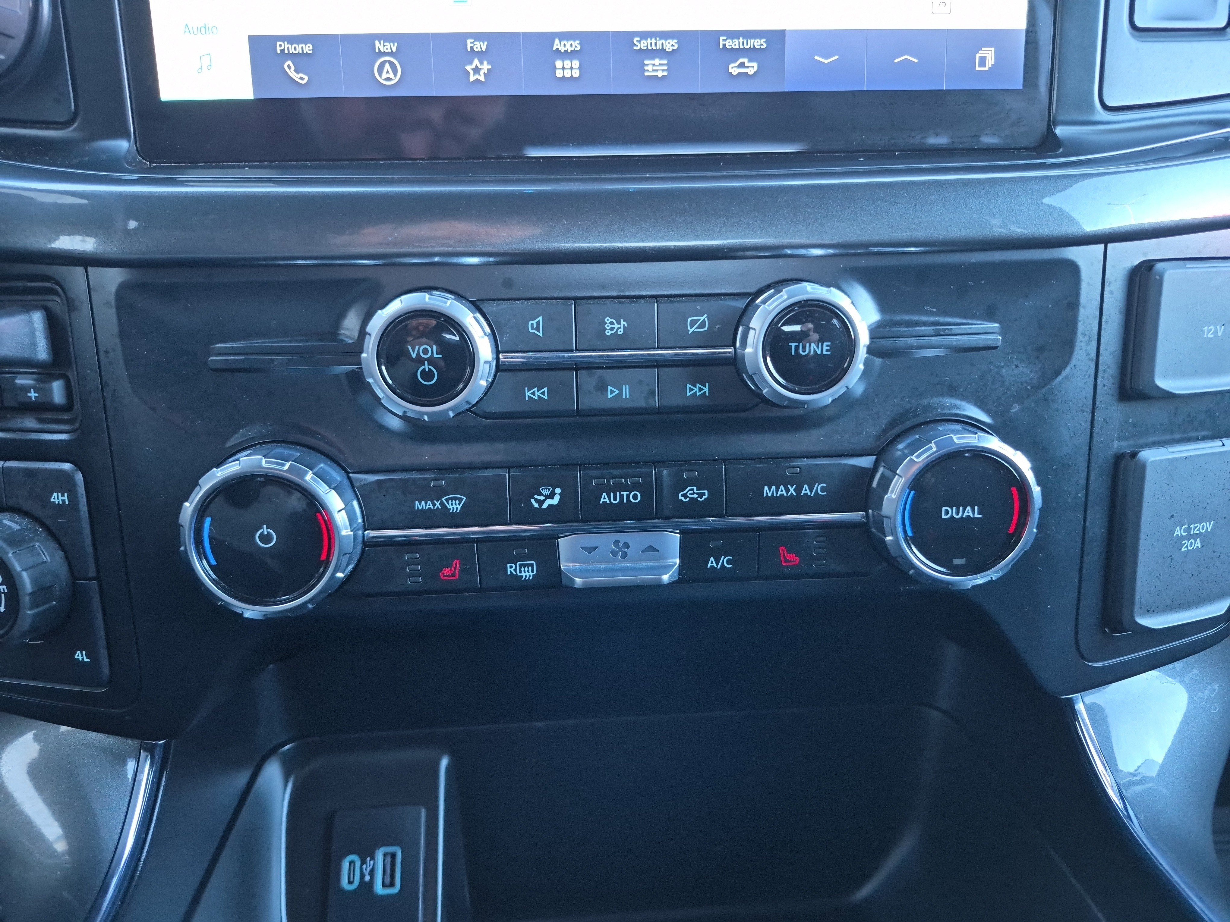 Certified 2023 Ford F150 XLT w/ Equipment Group 302A High image 37