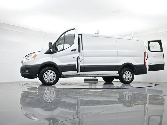 Certified 2022 Ford Transit 250 Low Roof w/ Exterior Upgrade Package RWD image 56