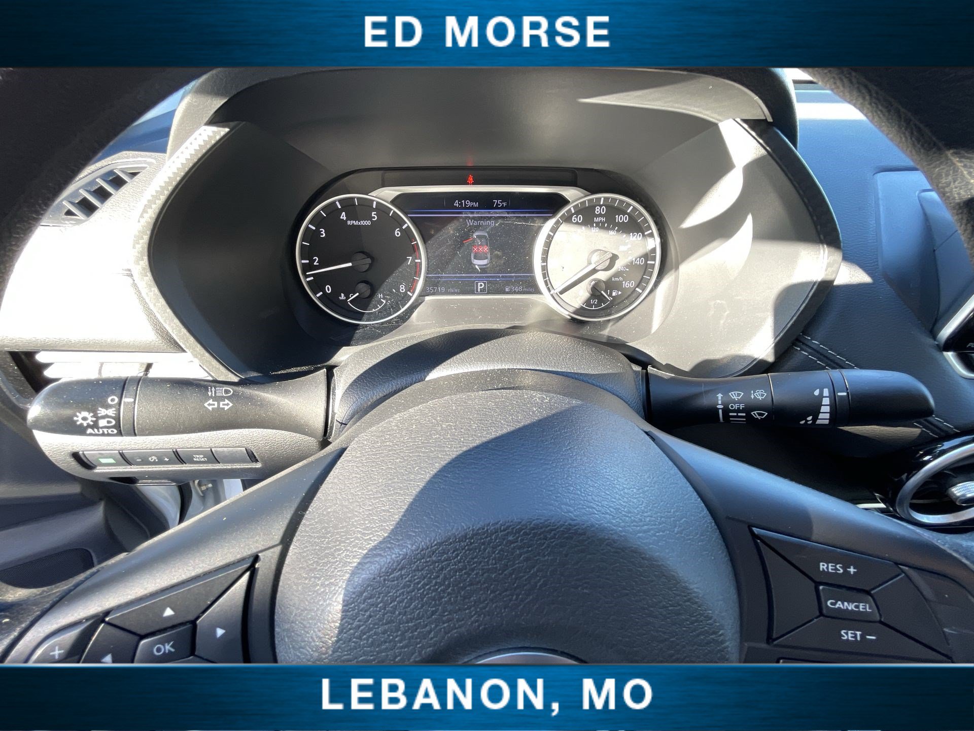 Used 2025 Nissan Sentra SV FWD image 11