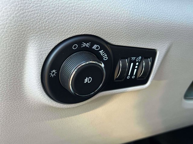 Used 2023 Jeep Compass Limited w/ Elite Group image 20