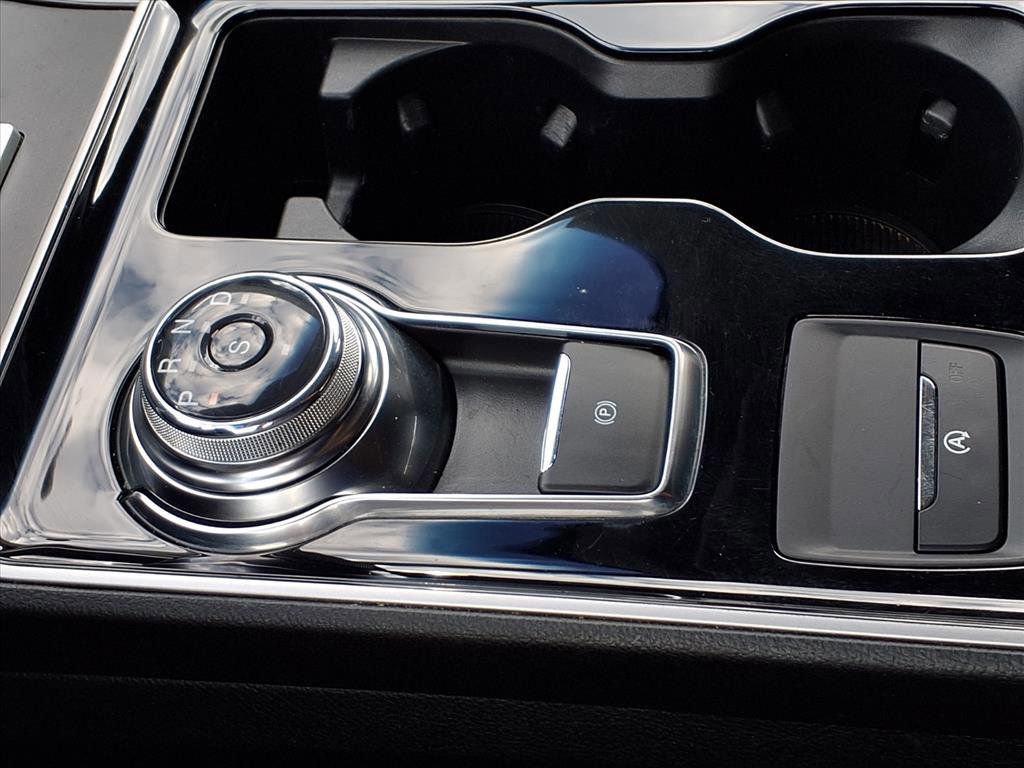 Certified 2020 Ford Edge SEL w/ Cargo Accessory Package image 14