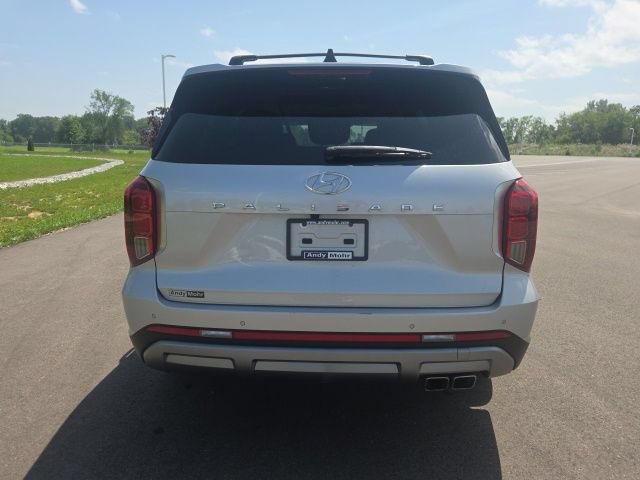 Used 2024 Hyundai Palisade Limited FWD image 10