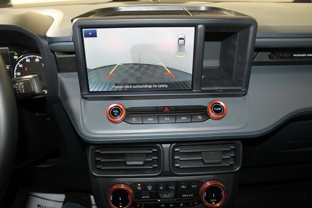 Certified 2024 Ford Maverick Lariat w/ Black Appearance Package image 8