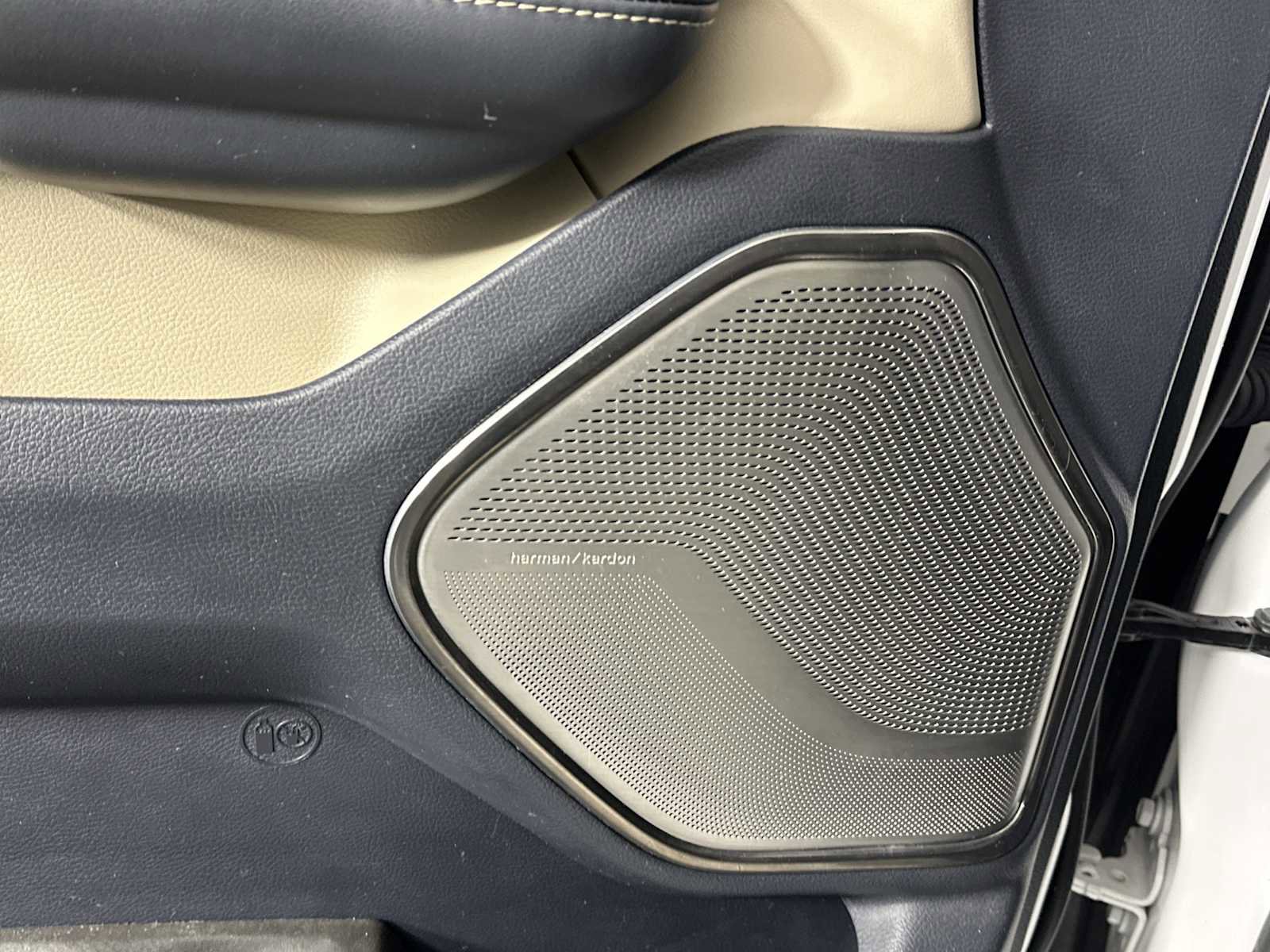 Used 2021 RAM 1500 Limited image 12