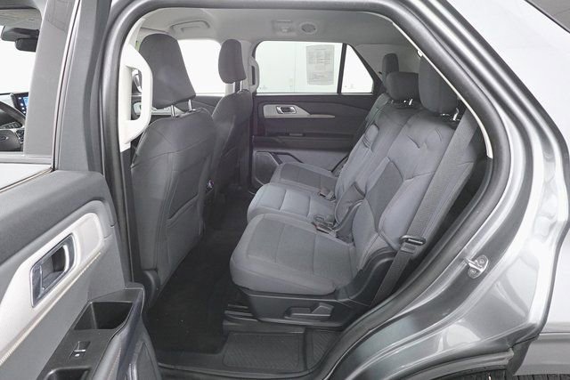 Certified 2025 Ford Explorer Active image 22