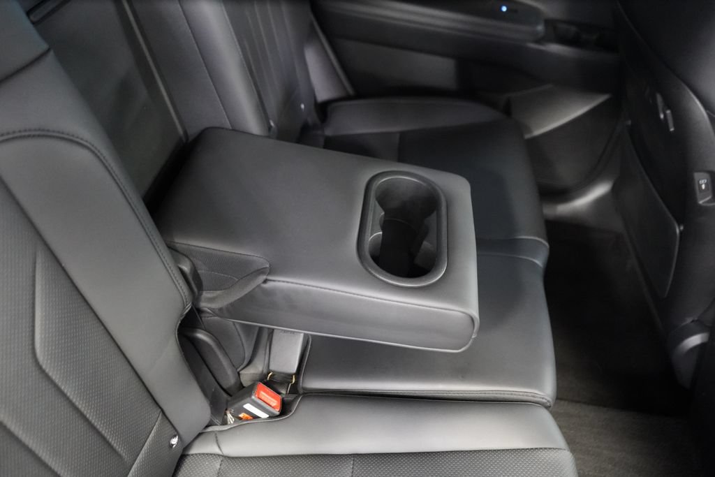 Used 2025 Hyundai Santa Fe SEL FWD image 24