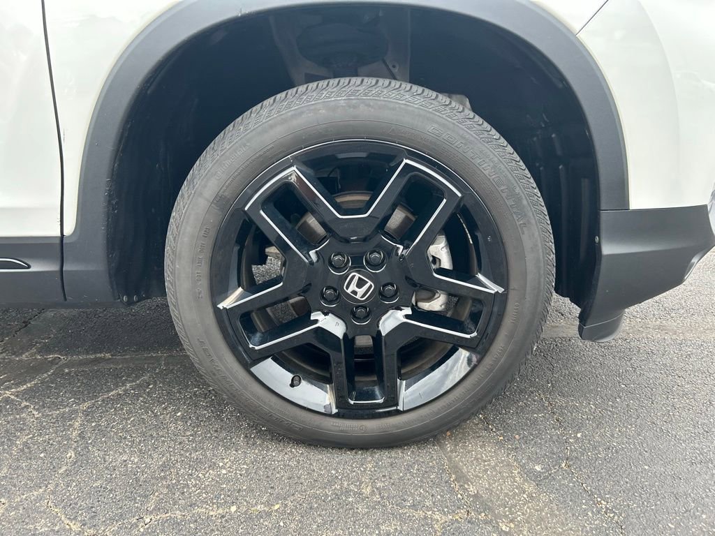 Used 2024 Honda Passport Black Edition image 11