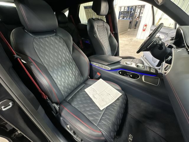 Used 2022 Genesis GV70 3.5T Sport w/ Sport Advanced Package AWD/4WD image 32