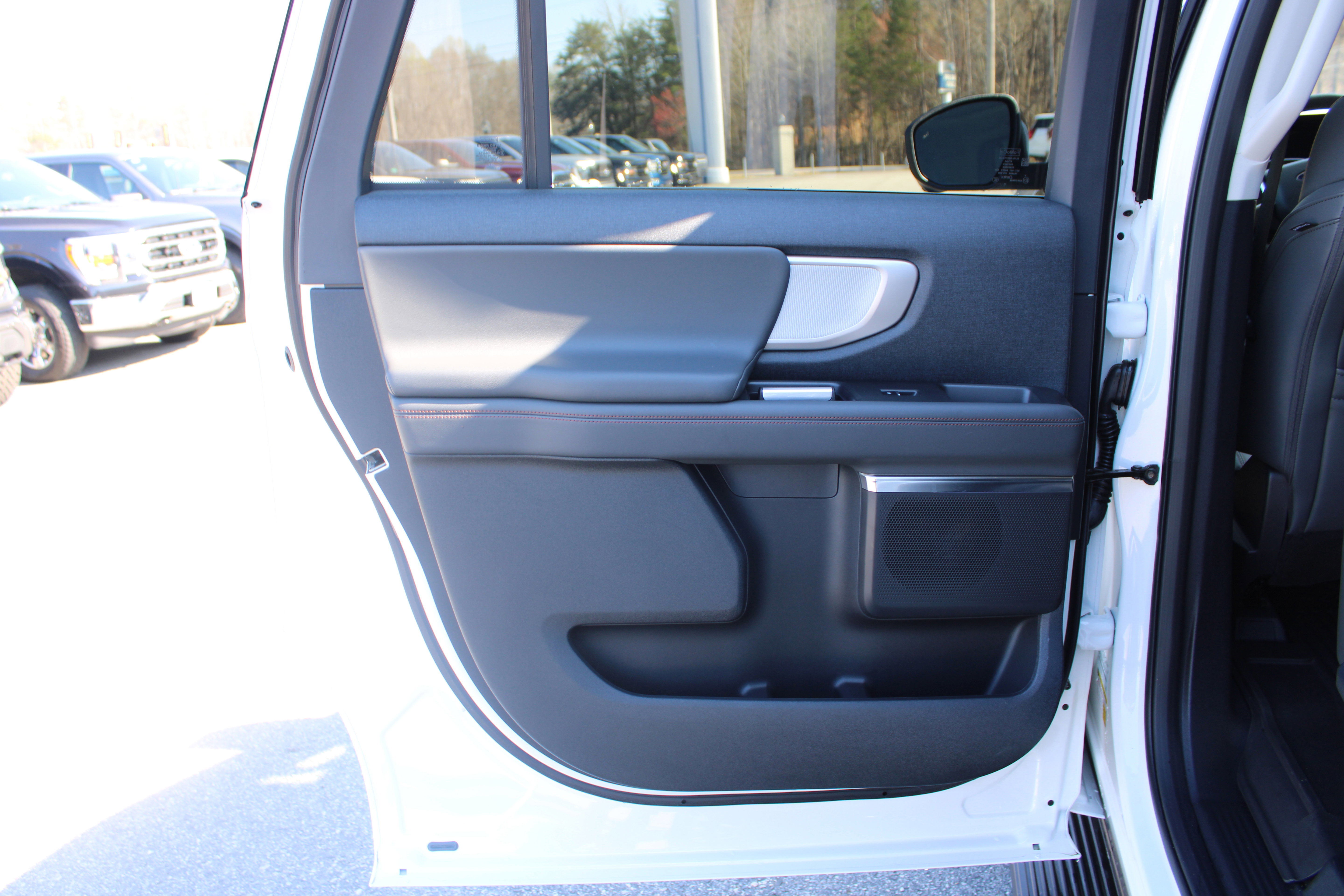 Certified 2025 Ford Expedition Max Active image 22