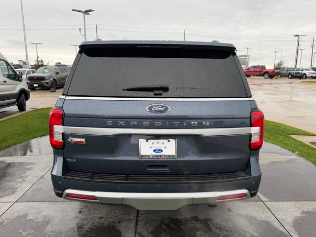 Certified 2023 Ford Expedition XLT RWD image 5