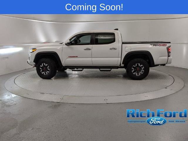 Used 2023 Toyota Tacoma TRD Off-Road w/ TRD Premium Off Road Package image 2