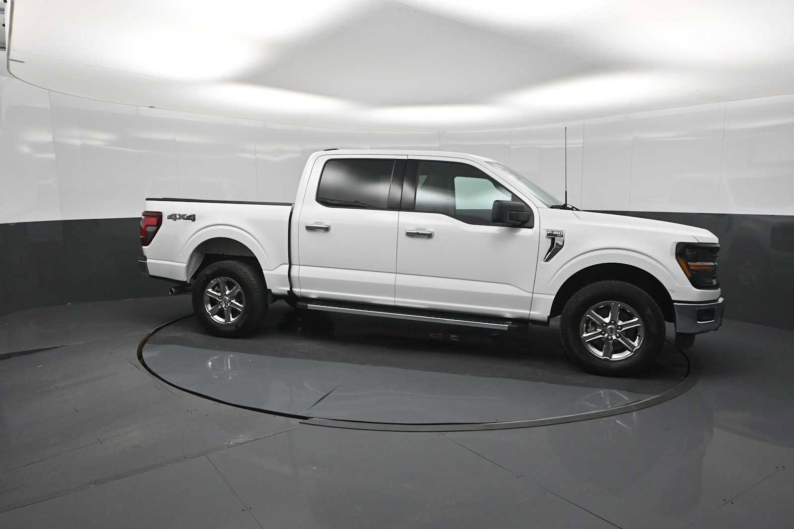 Certified 2025 Ford F150 XLT w/ Equipment Group 301A Standard AWD/4WD image 40