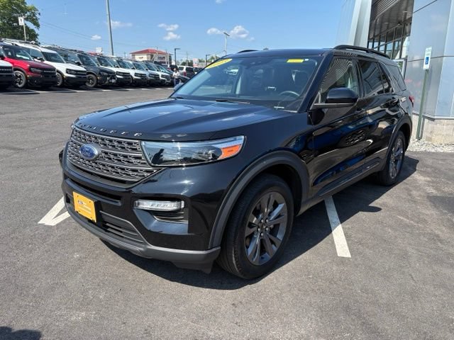 Certified 2023 Ford Explorer XLT w/ Equipment Group 202A AWD/4WD image 8