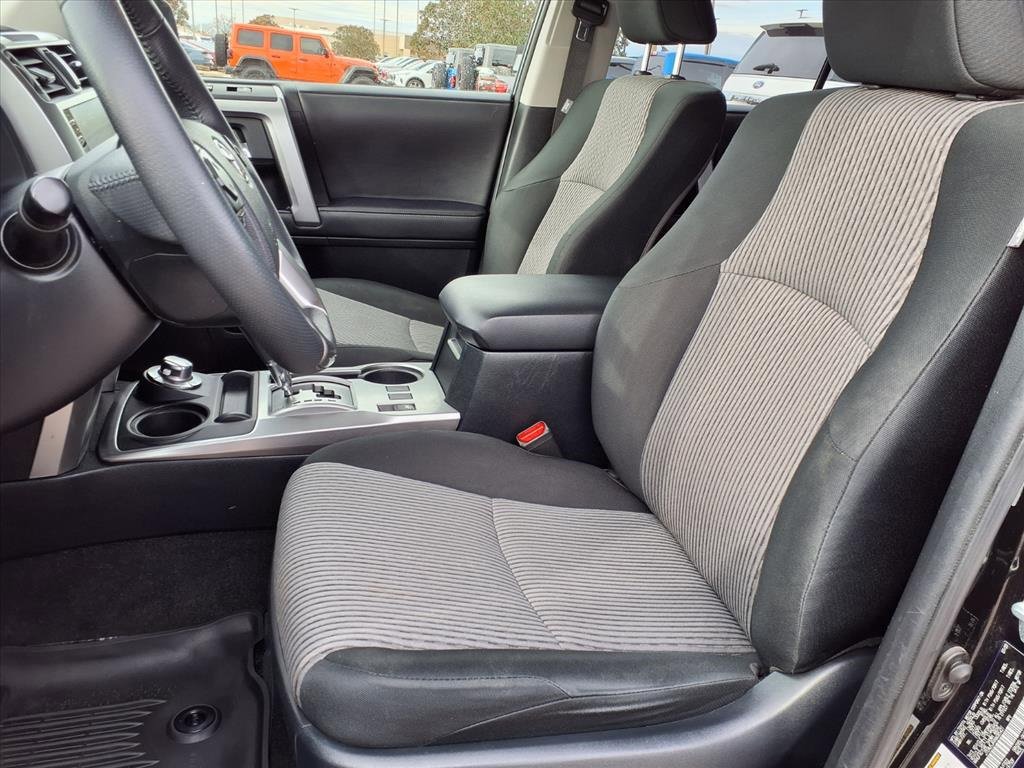 Used 2022 Toyota 4Runner SR5 image 24