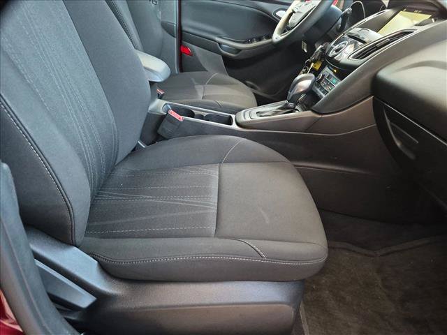 Certified 2017 Ford Focus SEL FWD image 22