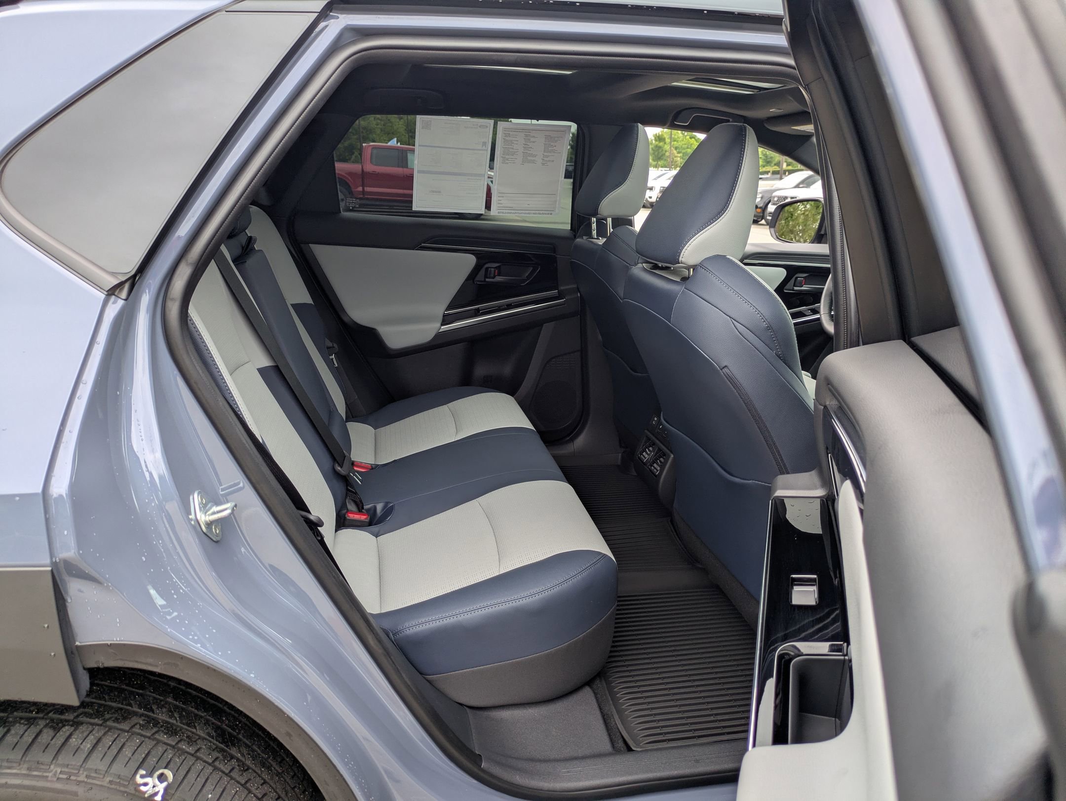 Used 2023 Subaru Solterra AWD image 35