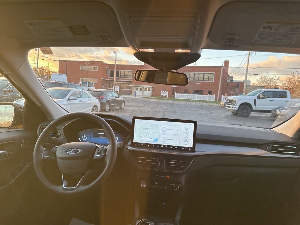 Certified 2023 Ford Escape Active w/ Tech Pack #2 video 3