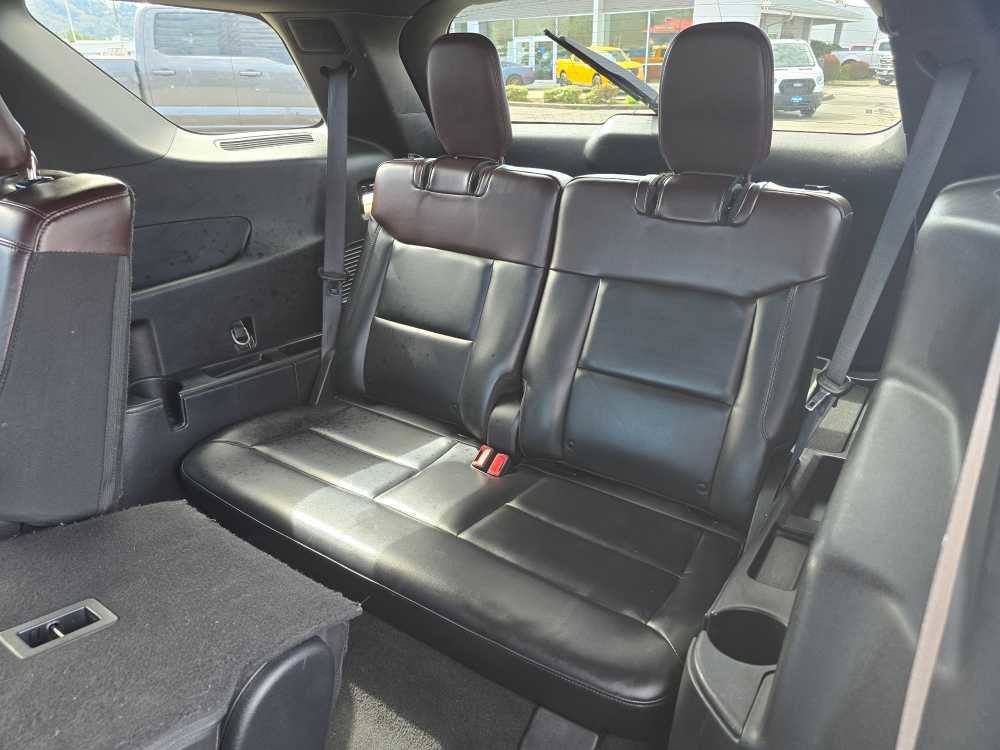 Certified 2020 Ford Explorer Platinum w/ Premium Technology Package image 17