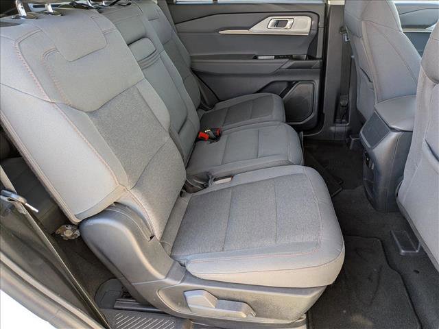 Certified 2025 Ford Explorer Active image 21