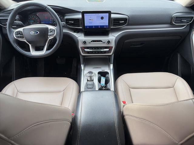 Certified 2023 Ford Explorer XLT w/ Equipment Group 202A image 34