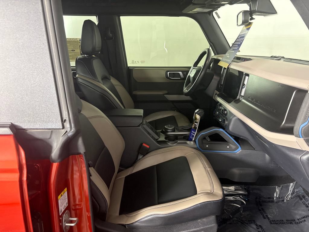 Certified 2022 Ford Bronco Wildtrak AWD/4WD image 35
