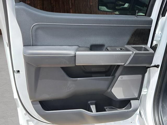 Certified 2025 Ford F350 Lariat AWD/4WD image 16