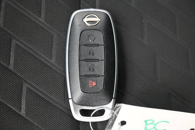 Used 2023 Nissan Kicks SV FWD image 24