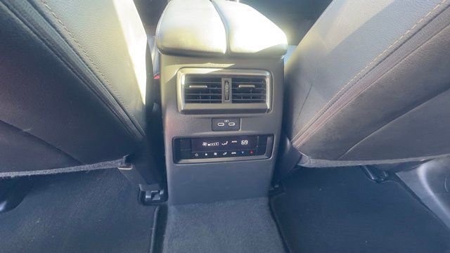 Used 2024 MAZDA CX-90 3.3 Turbo w/ Preferred Plus image 22