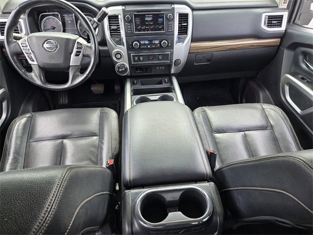 Used 2019 Nissan Titan SL w/ Chrome Package image 15