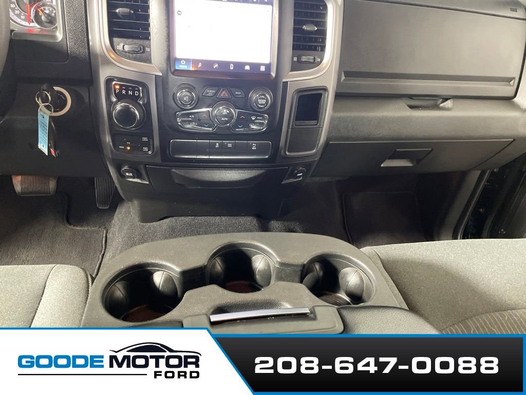 Used 2022 RAM 1500 Classic Warlock w/ Electronics Group AWD/4WD image 18