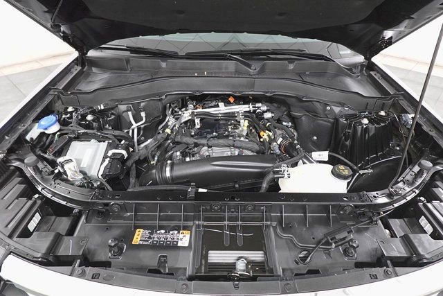 Certified 2025 Ford Explorer Active image 30