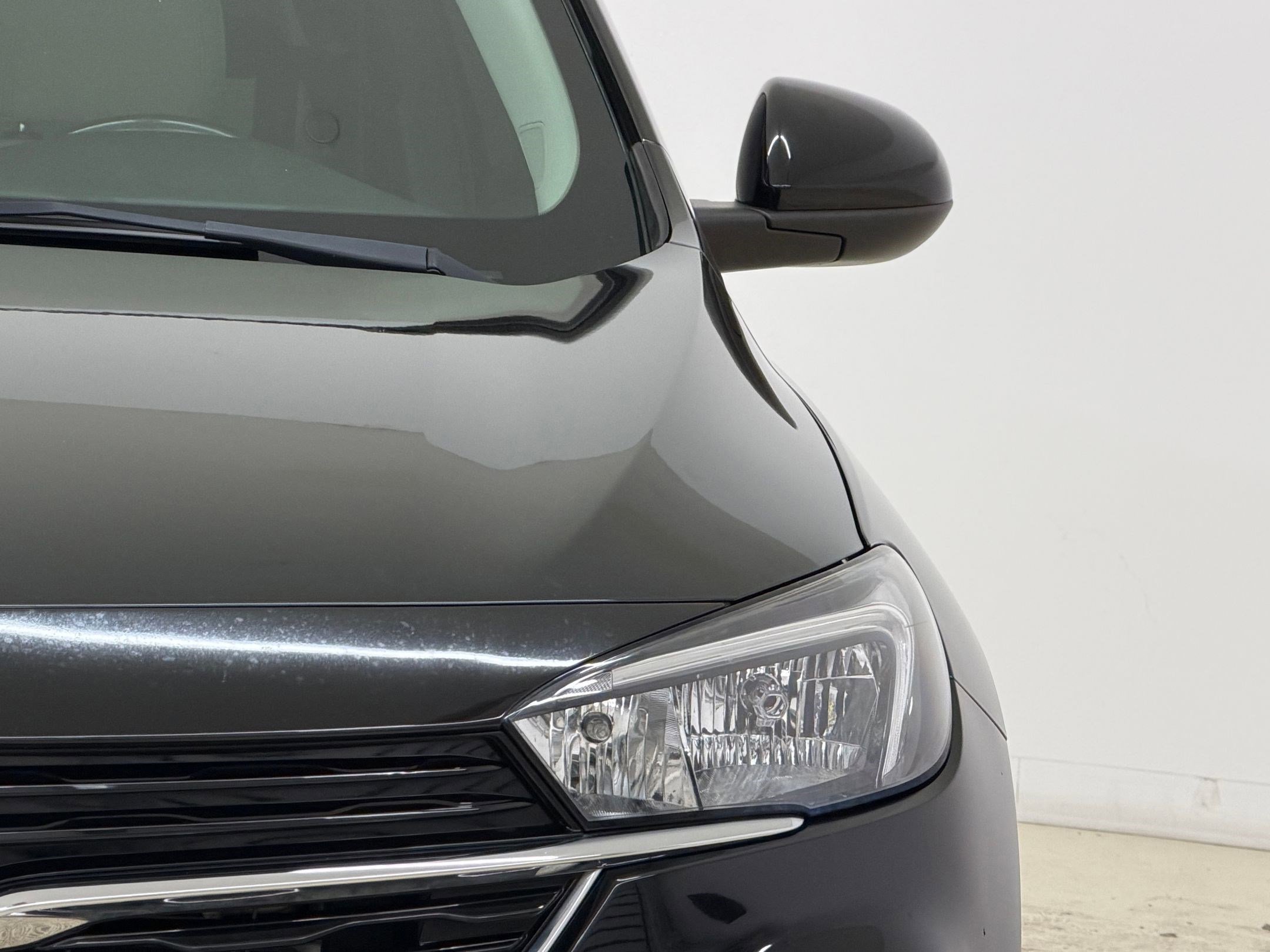 Used 2021 Buick Encore GX Preferred w/ Cold Weather Comfort Package image 11