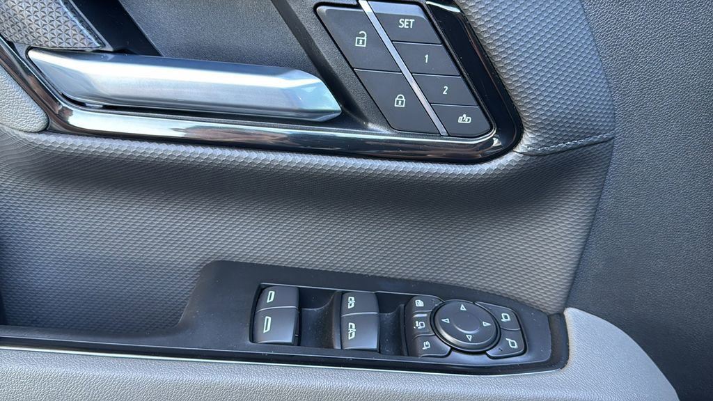 Used 2026 Chevrolet Silverado 2500 ZR2 w/ LPO, Dark Essentials Package image 21