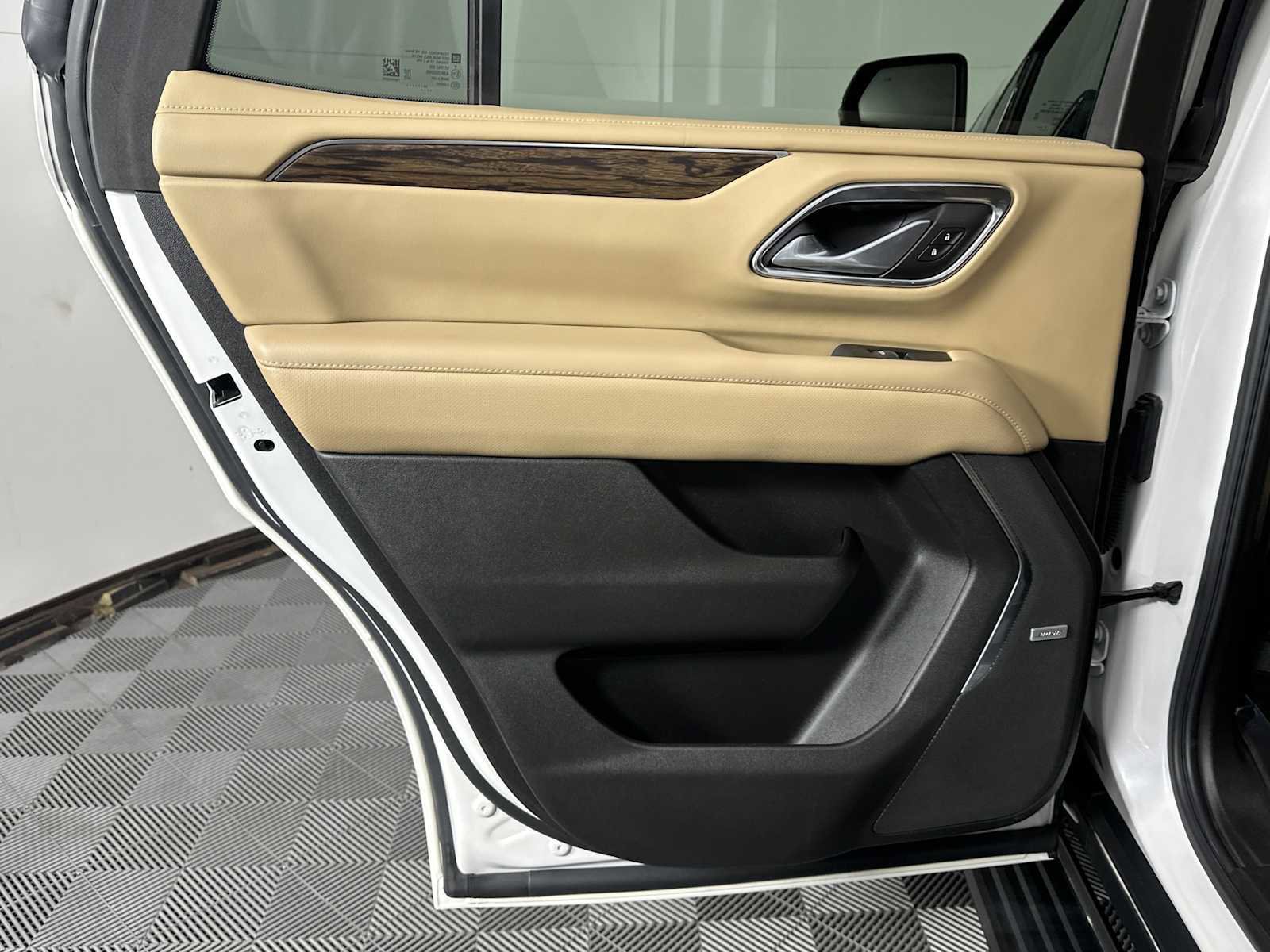 Used 2023 Chevrolet Tahoe Premier image 25