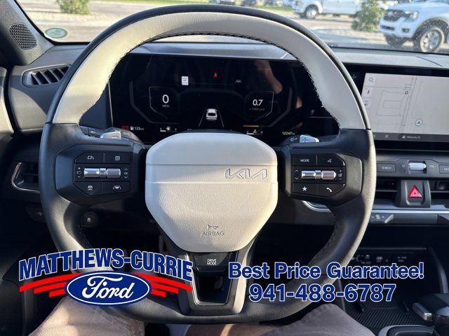 Used 2025 Kia K4 GT-Line w/ GT-Line Premium Package FWD image 16