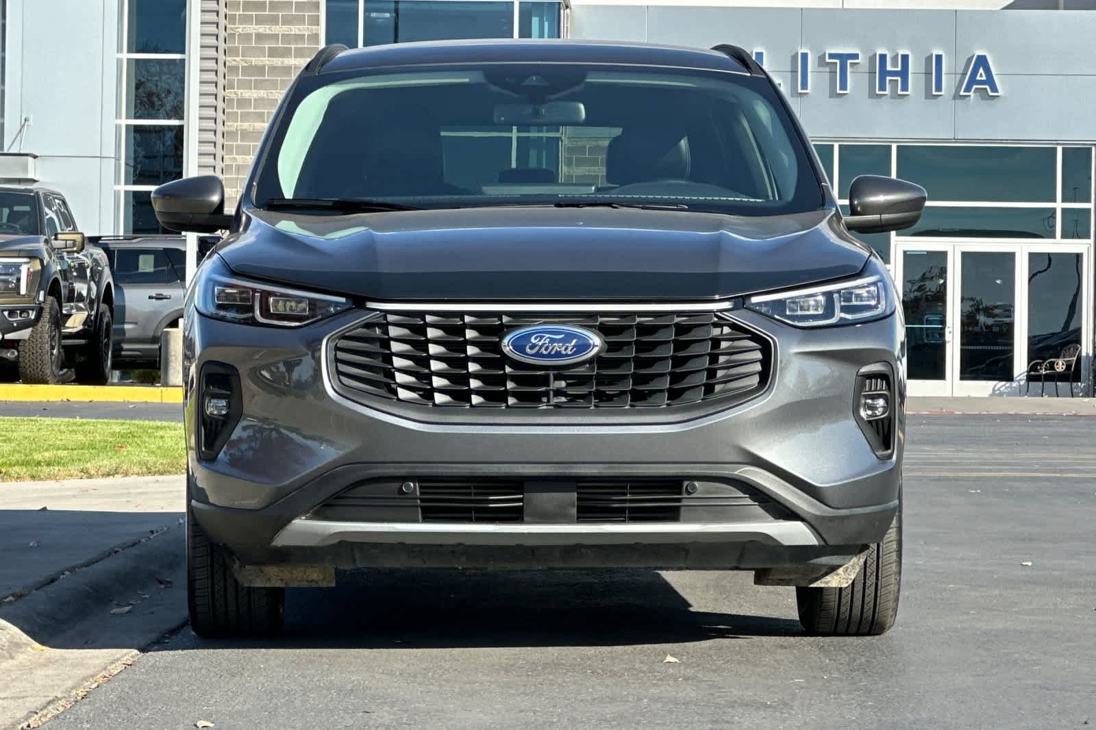 Certified 2025 Ford Escape Platinum AWD/4WD image 10