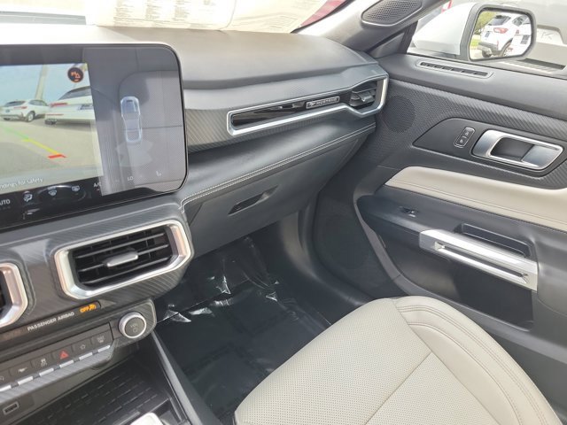 Certified 2024 Ford Mustang Premium image 30