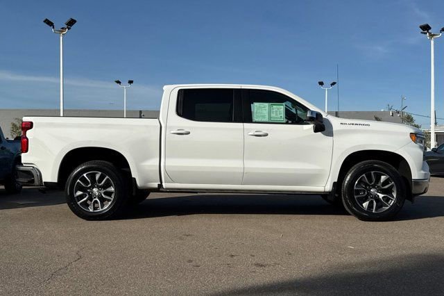 Used 2022 Chevrolet Silverado 1500 LT w/ Protection Package image 2