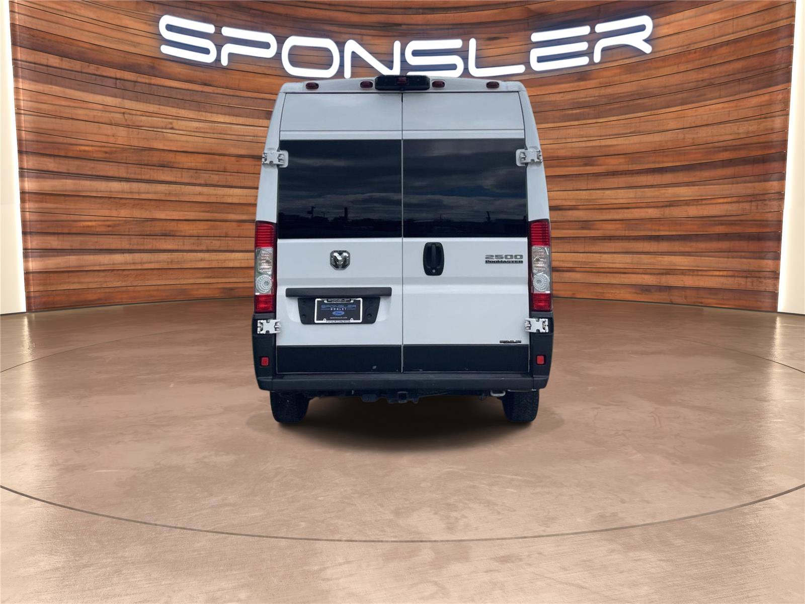 Used 2023 RAM ProMaster 2500 w/ Premium Appearance Group FWD image 7