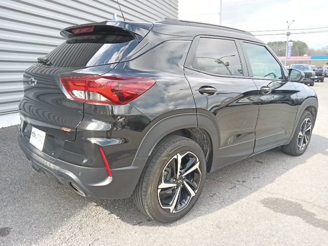 Used 2022 Chevrolet TrailBlazer RS w/ Sun and Liftgate Package image 5